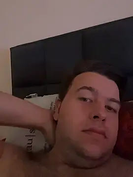 Snapshot of Lars2306 chatting on October 24, 9:28 am Lars2306 online show from October 24, 9:28 am