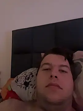 Snapshot of Lars2306 chatting on October 30, 10:38 am Lars2306 online show from October 30, 10:38 am