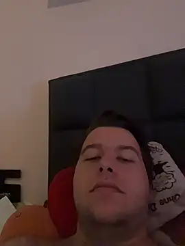 Snapshot of Lars2306 chatting on November 21, 10:36 am Lars2306 online show from November 21, 10:36 am