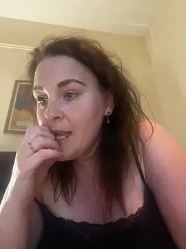 laceygreen online show from June 12, 10:41 pm