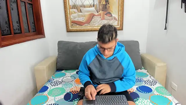 DavilANDkevin2 online show from November 15, 2:31 am