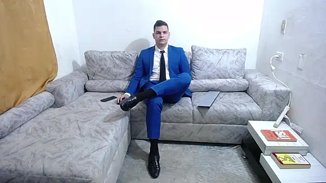 Victor Maitland online show from September 19, 3:41 am