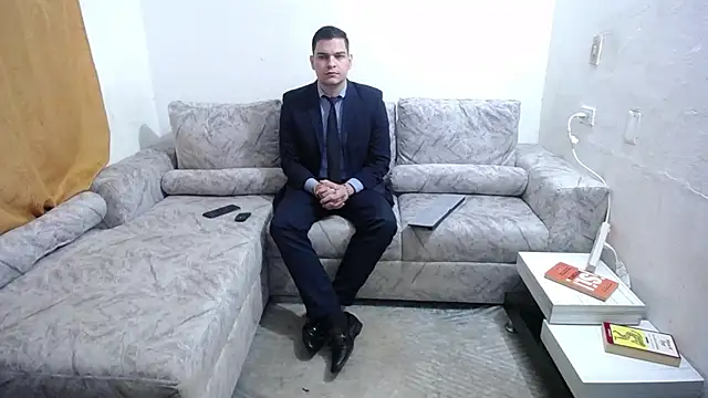 Victor Maitland online show from September 30, 3:33 am