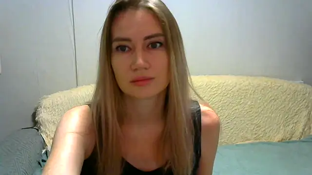 Snapshot of JessFoxxx chatting on October 29, 4:04 am JessFoxxx online show from October 29, 4:04 am