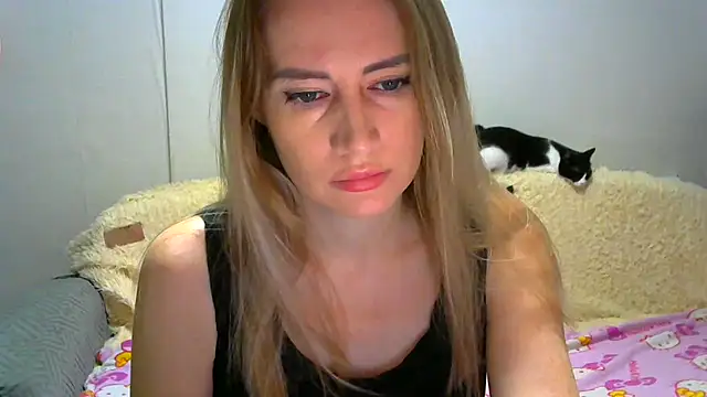 JessFoxxx online show from November 13, 3:38 am