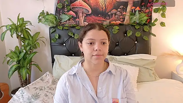 Amanda sweet online show from March 15, 2:12 pm