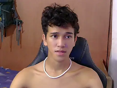 kenbigcockxx online show from January 11, 5:01 am