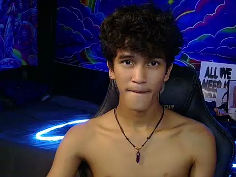 kenbigcockxx online show from July 9, 3:21 am