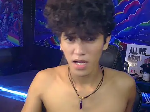 kenbigcockxx online show from July 10, 12:59 am