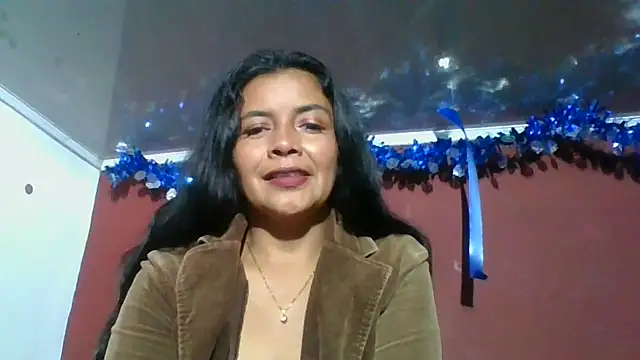 DianaOchoa  online show from December 19, 2:18 am