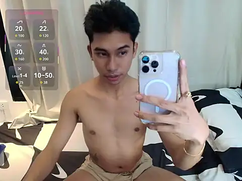 Snapshot of Ur_pinoyhotbrix chatting on February 17, 2:02 pm Ur pinoyhotbrix online show from February 17, 2:02 pm