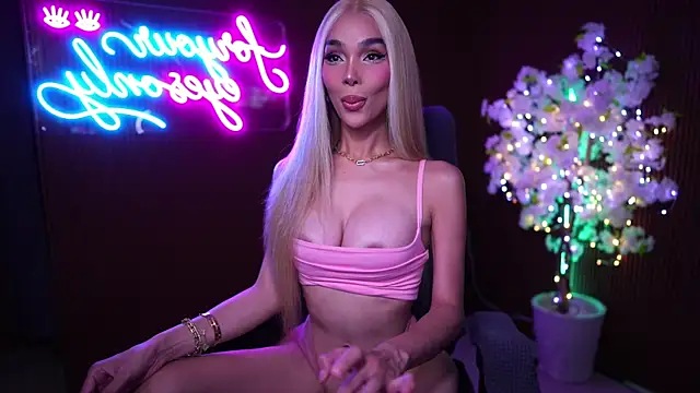 xxforyoureyesonlyxx online show from June 3, 3:09 am