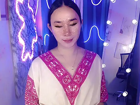 in yourdreamstarxx online show from November 27, 8:38 am