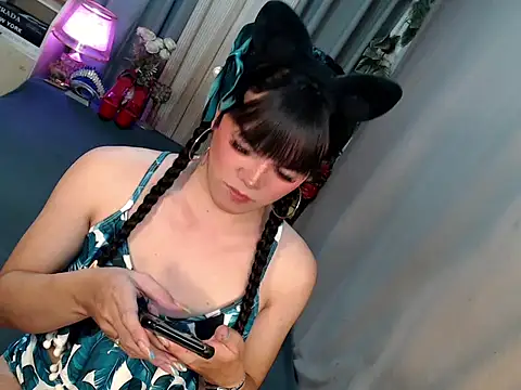 Xbellatrix24 online show from December 19, 5:36 am