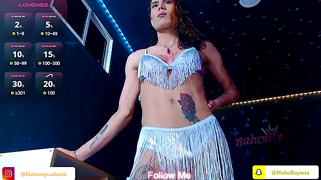 naho love online show from November 14, 6:12 am