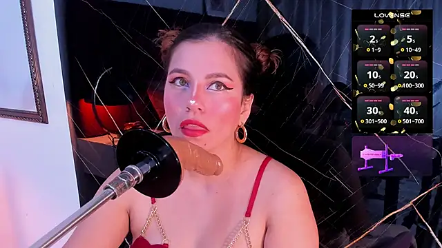 abby blond  online show from October 31, 12:06 pm