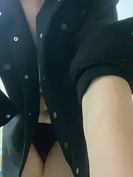 Snapshot of meliscano chatting on March 12, 12:50 am meliscano online show from March 12, 12:50 am