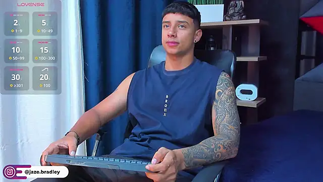 jaze bradley online show from October 29, 11:23 am