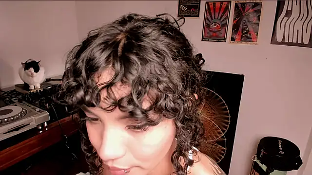 Nati     online show from February 13, 2:35 pm