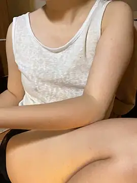 Snapshot of _kween23 chatting on September 29, 3:50 pm  kween23 online show from September 29, 3:50 pm