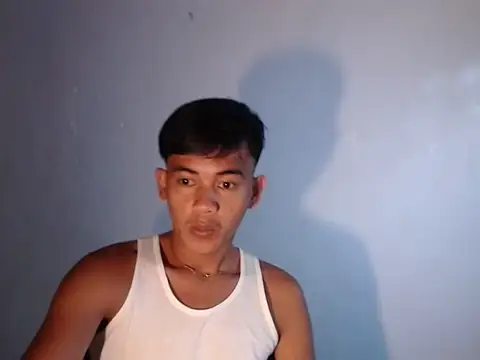 Snapshot of jaybot_jayxx chatting on May 2, 4:28 am jaybot jayxx online show from May 2, 4:28 am