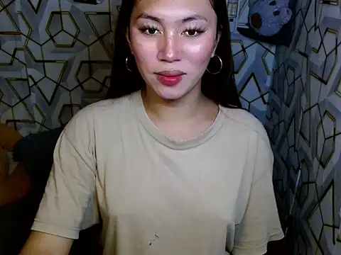 sugar hailey online show from December 15, 6:45 pm