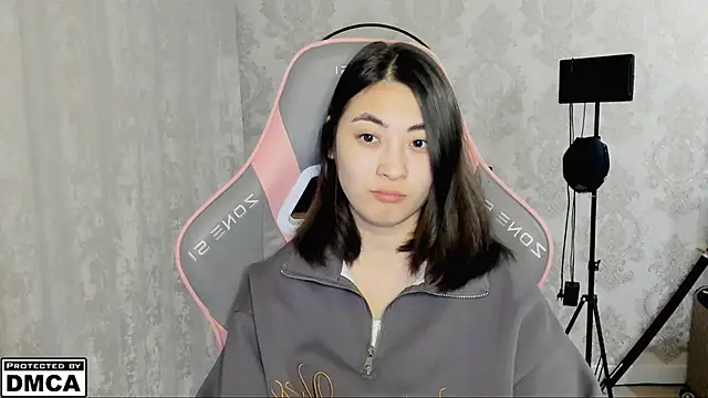 MeilideQian1 online show from October 6, 2:09 am