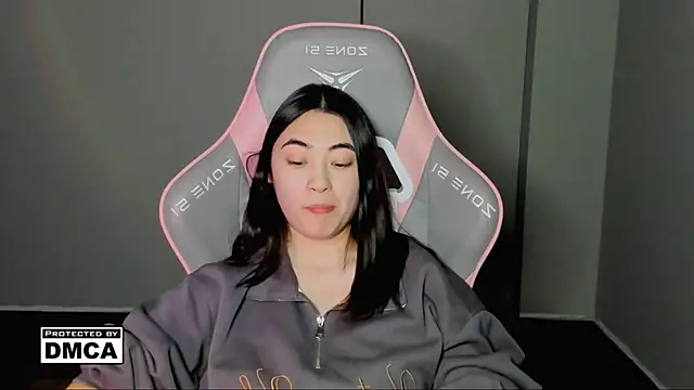 MeilideQian1 online show from February 4, 3:51 pm