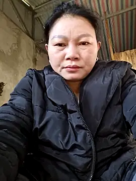 yoowwmr online show from November 23, 1:05 am