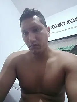 Tom Hardy11 online show from April 13, 10:43 am