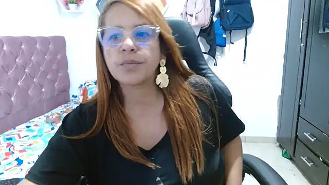 cristydirtyhot online show from April 21, 11:27 am