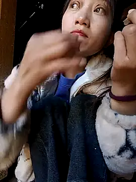 Zhan99999 online show from November 23, 6:57 am