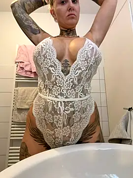 Jasmina-Joy online show from November 17, 5:02 am