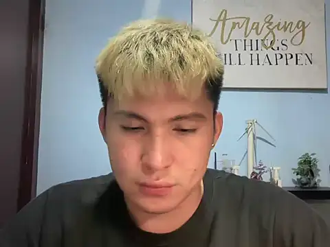 lovely jay online show from April 20, 8:10 pm