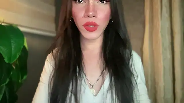 Misselliefayexxx online show from April 6, 1:56 pm