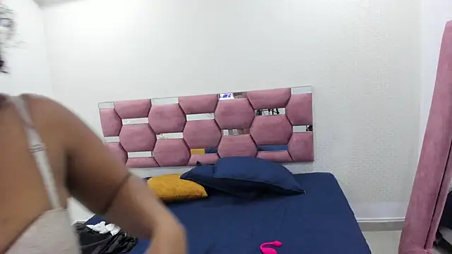 MiiaSmith   online show from November 18, 9:19 pm