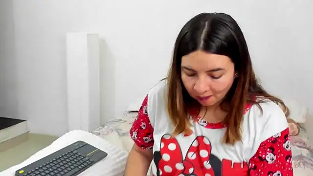 ADHARAMILLER  1111 online show from February 3, 3:37 am