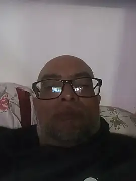 Snapshot of cristianojp1 chatting on June 25, 10:14 pm cristianojp1 online show from June 25, 10:14 pm