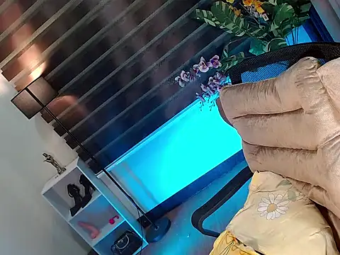 Bella subhunterx online show from September 16, 2:56 am