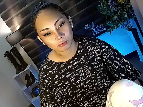 Bella subhunterx online show from November 6, 1:34 pm