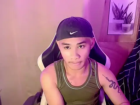 asianhardcock25 online show from September 18, 4:53 pm