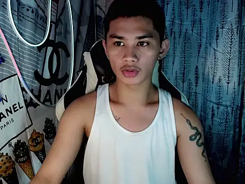 asianhardcock25 online show from November 26, 11:33 am