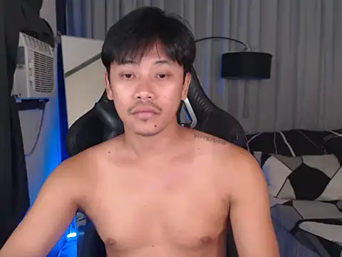 alexsuckable01 online show from May 31, 1:40 pm