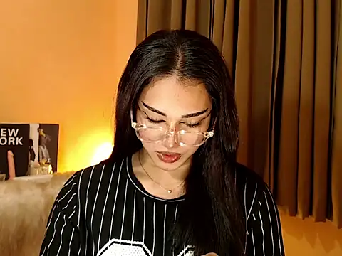 magnificent kitana online show from November 10, 8:13 am