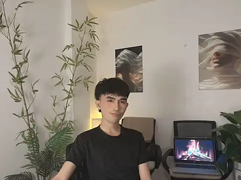 Snapshot of twink_pinoy chatting on June 26, 8:46 pm twink pinoy online show from June 26, 8:46 pm
