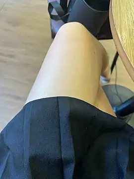 Snapshot of Hamy88 chatting on February 8, 7:23 am Hamy88 online show from February 8, 7:23 am