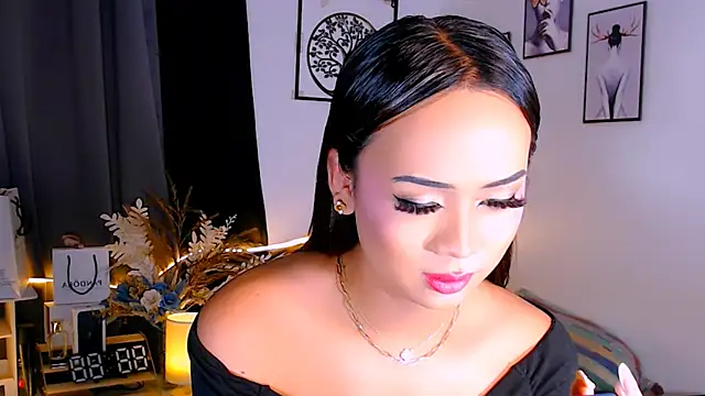 Zialustts online show from April 18, 8:29 am