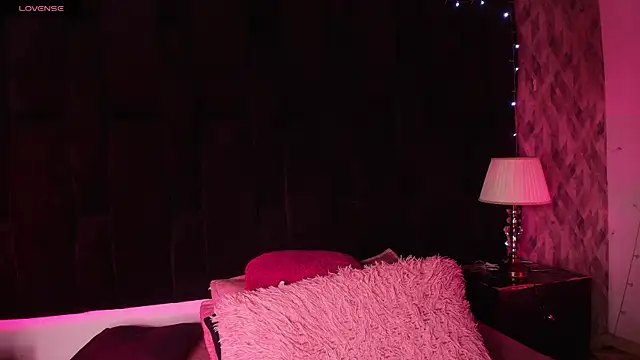 wensheng  online show from November 7, 7:14 pm