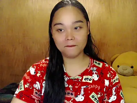  Lylia online show from November 11, 7:03 pm