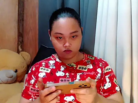  Lylia online show from December 3, 8:12 am